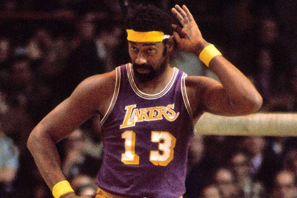 邮报：一组织发起诉讼，要FIFA赔偿球员因转会规定损失的收入