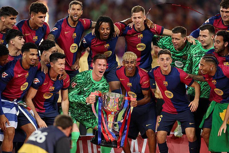 篮球篮网球员赛后接受采访分享心得