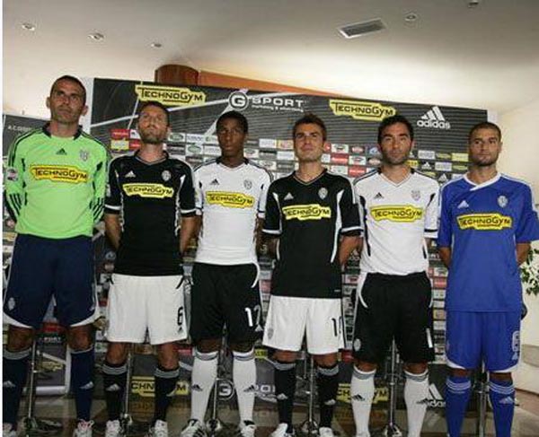 麦克托米奈：无论我是否进球，教练对我的要求都非常高