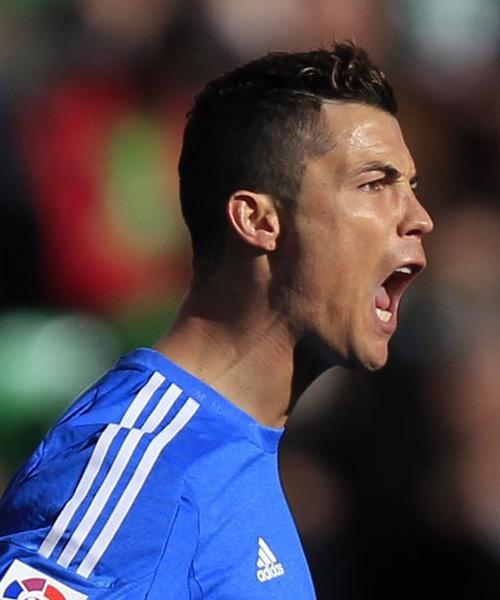 世界杯球票秒售罄，球迷抢票大战升级